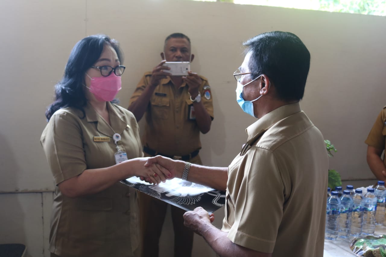 Inspektur Daerah Boltim, Meike Mamahit Purna Tugas