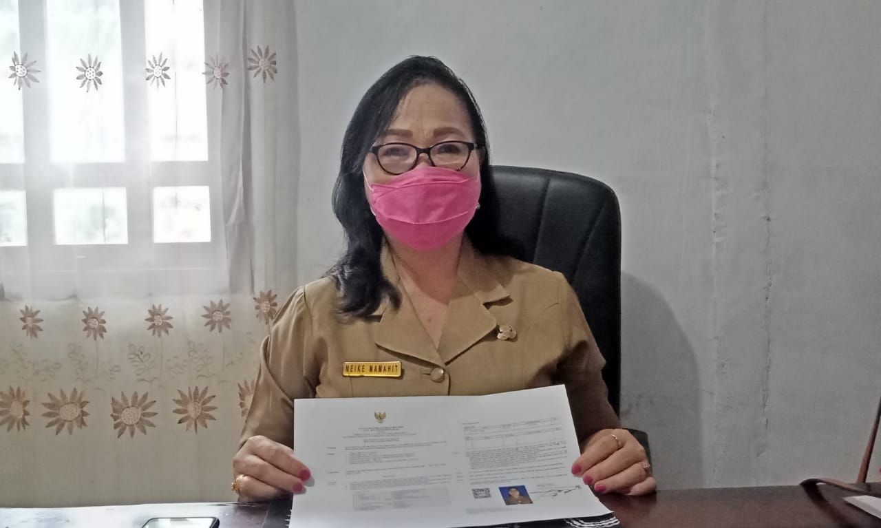 Linangan Air Mata Warnai Acara Purna Bakti Inspektur Meike Mamahit