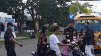 Ramadhan Kareem, KBP3 Boltim Berbagi Takjil