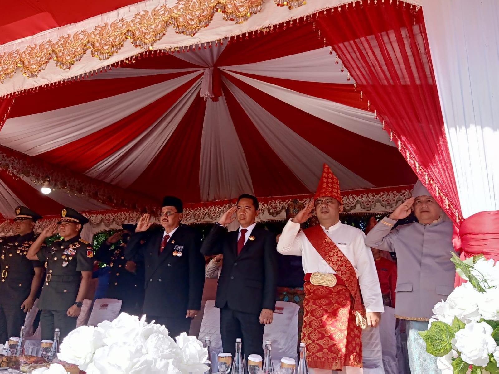 Bupati SSM Dan Ketua TP-PKK Boltim Hadiri HUT Ke-15 Kota Kotamobagu   