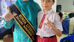 Dapat Penghargaan Dari Bunda Literasi Boltim, Siswi SD Ini Diundang Khusus Malam Syukuran Kenegaraan
