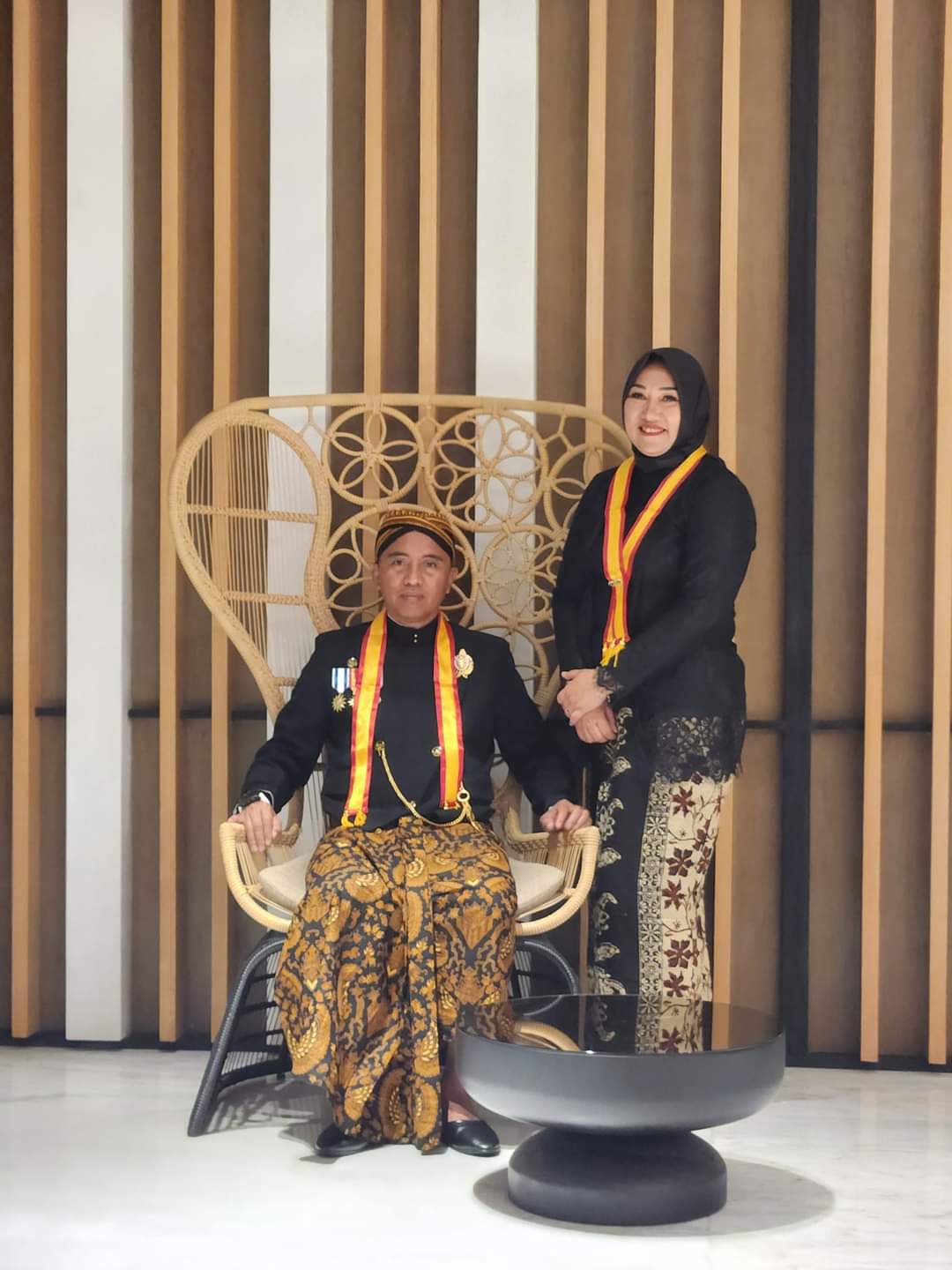 Di Keraton Surakarta Hadiningrat Solo Jawa Tengah, Bupati Boltim SSM Dianugerahi Gelar Kanjeng Raden Tumenggung Darmodipuro