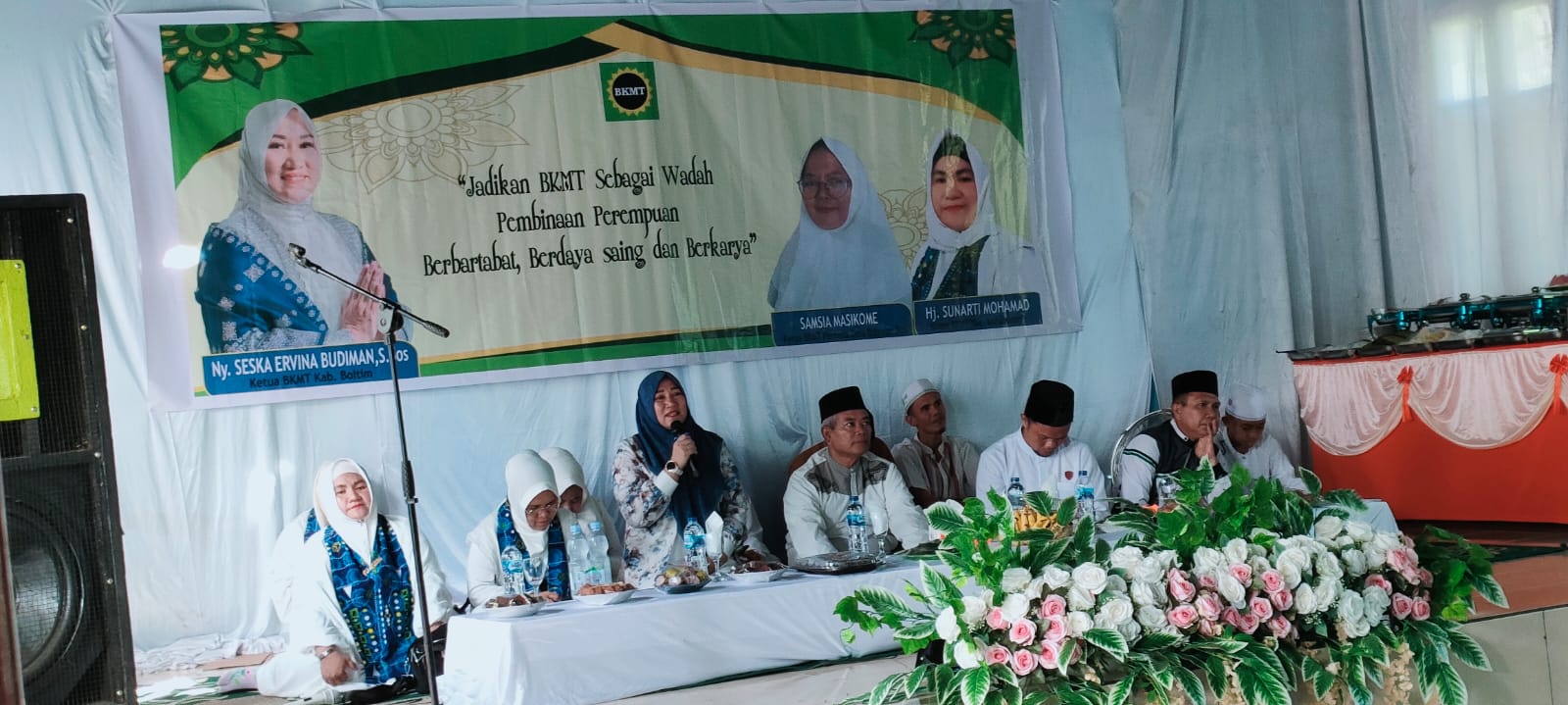 BKMT di BPU Bulawan Dua Khidmat, Kisah Ny. Seska Ervina Budiman Derai Air Mata Ibu-Ibu Majelis Taklim