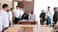 Bupati SSM dan KPU Tandatangani Anggaran Pilkada Boltim 2024