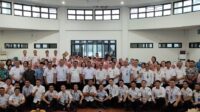 Serahkan SK Kepada 151 ASN Boltim, Pesan Bupati SSM: Milikilah Daerah Ini Dengan Jiwa Besar