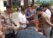 Antisipasi Judi Online, Kapolres Boltim Sidak Ponsel Anggota Kepolisian